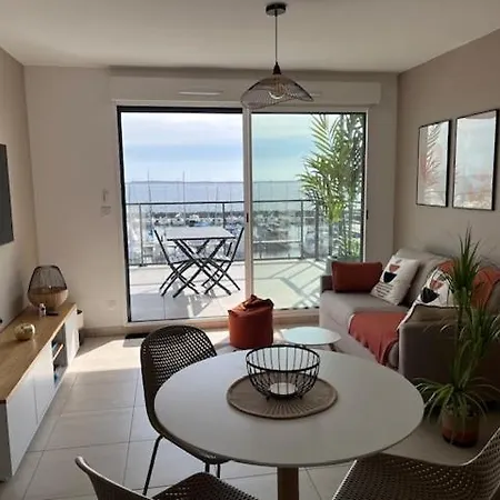 Standing Vue Etang De Thau