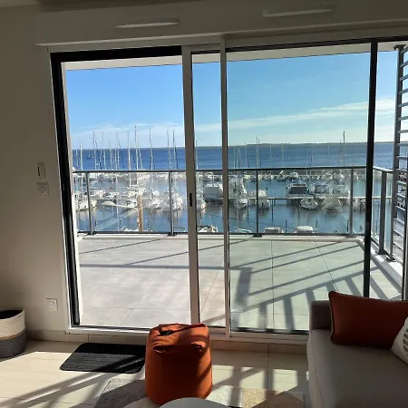 Standing Vue Etang De Thau Apartment